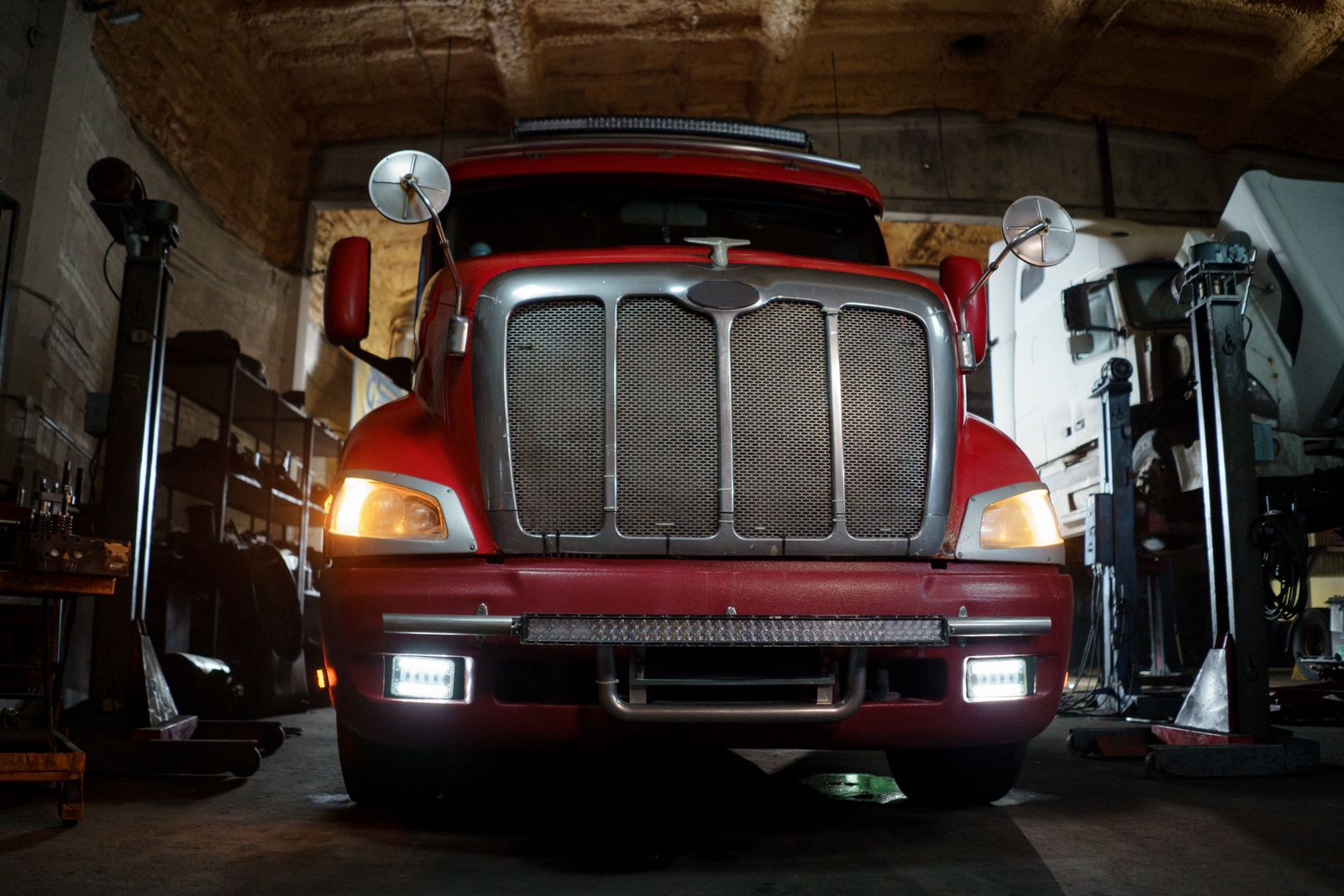 Fleet Maintenance Scheduling Best Practices for a Compliant and Efficient Operation