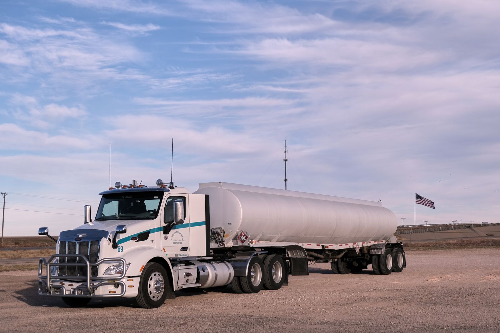 Speed Management for Commercial Fleets: A Key to Safety and Compliance